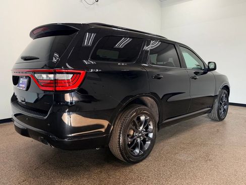 Used 2025 Dodge Durango GT AWD/4WD image 6