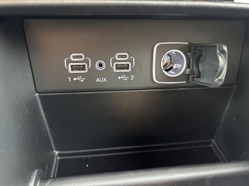 New 2025 Jeep Grand Cherokee L Limited image 18