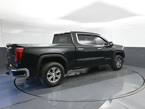 Used 2024 GMC Sierra 1500 SLT image 15