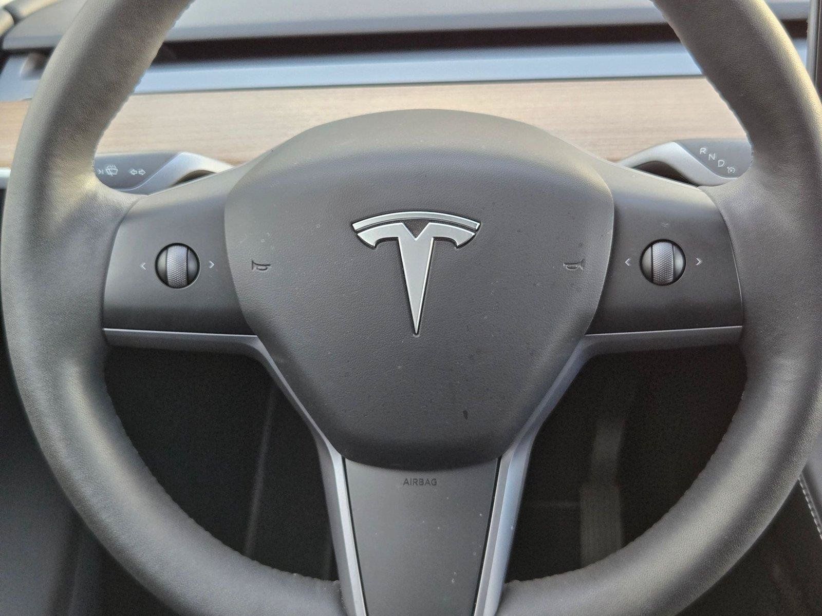 Used 2023 Tesla Model Y Long Range AWD/4WD image 17