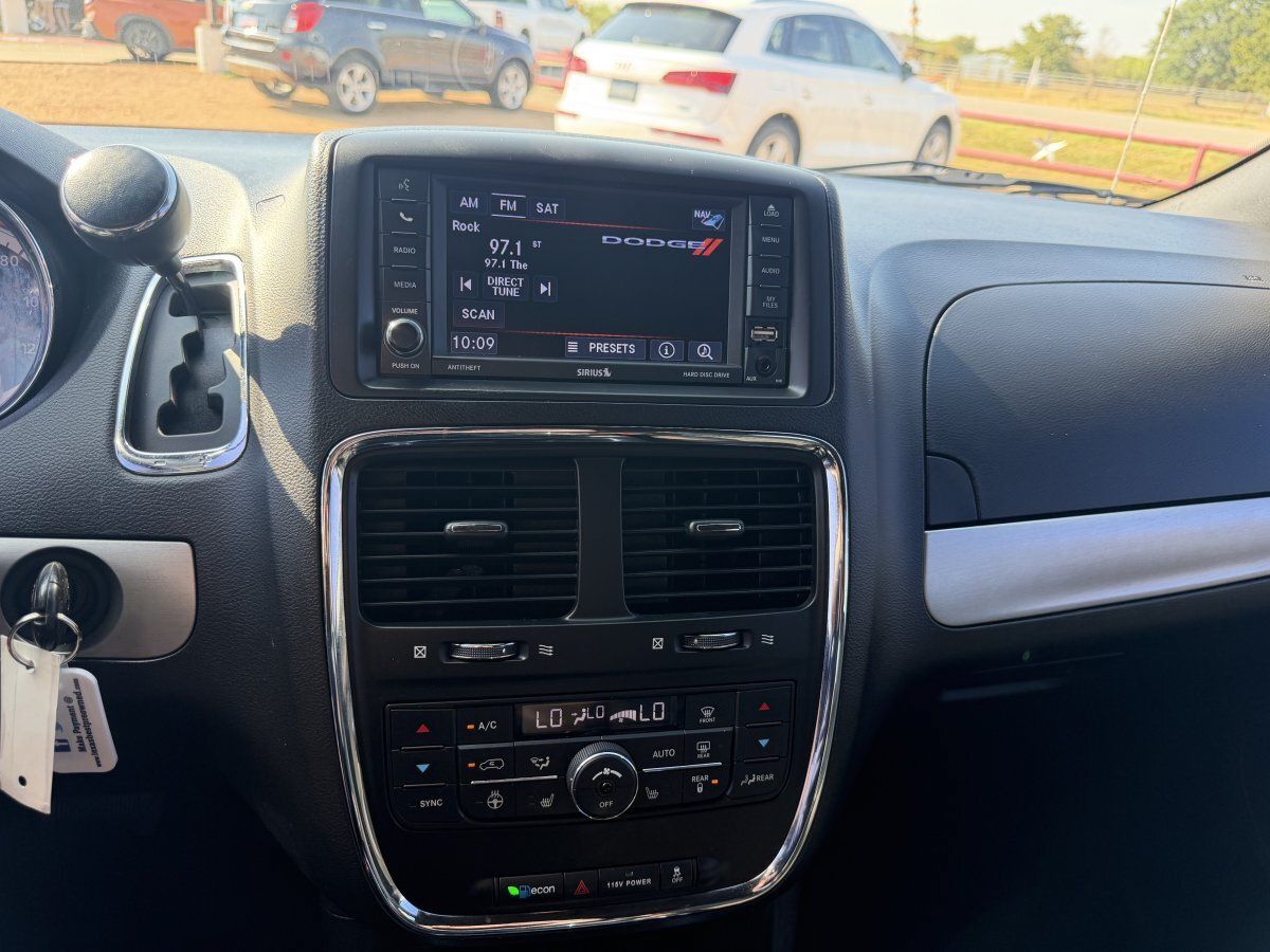 Used 2019 Dodge Grand Caravan GT FWD image 20