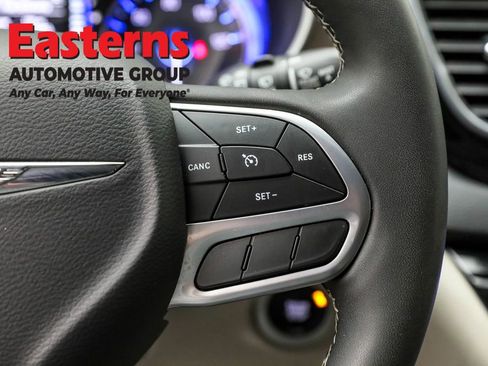 Used 2024 Chrysler Voyager LX image 16