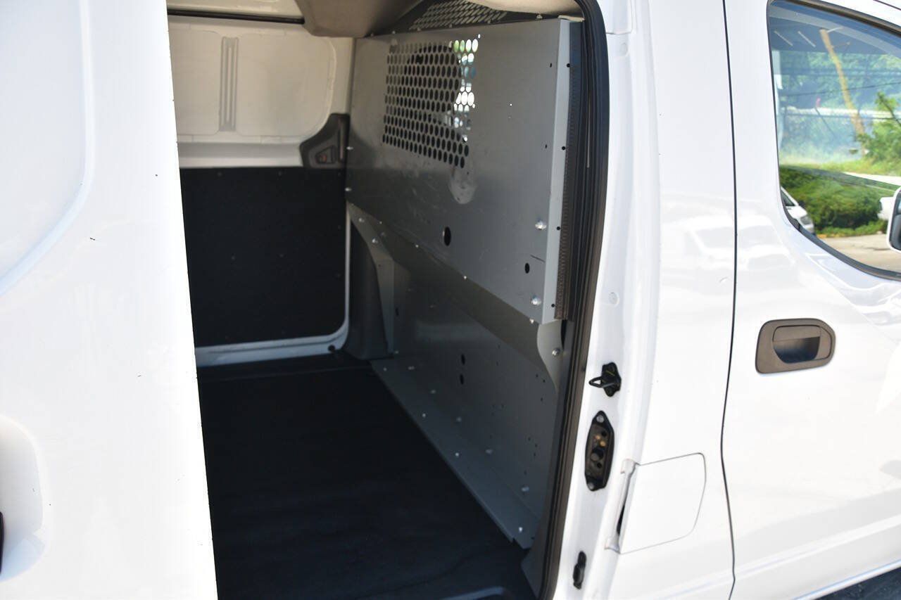 Used 2018 Nissan NV200 SV w/ Navigation Package FWD image 7