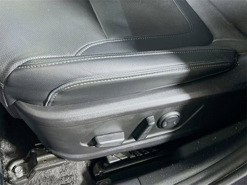 Used 2024 Hyundai Tucson Limited image 18