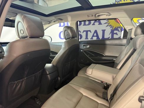 Used 2017 Hyundai Santa Fe FWD w/ SE Ultimate Tech Package 03 image 16