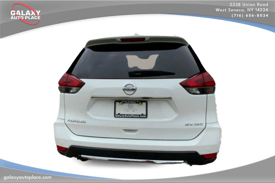 Used 2020 Nissan Rogue SV AWD/4WD image 6