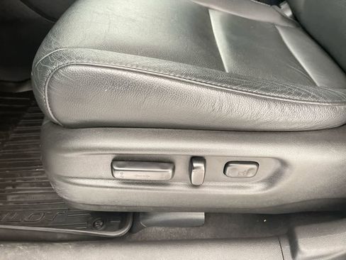 Used 2020 Honda Pilot EX-L image 12