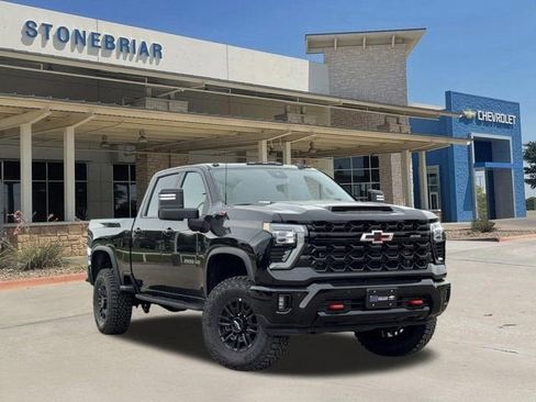 New 2026 Chevrolet Silverado 2500 ZR2 AWD/4WD image 1