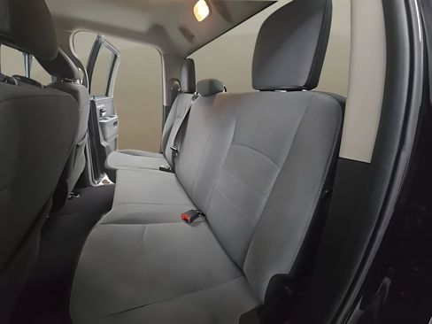 Used 2024 RAM 1500 Classic SLT AWD/4WD image 17