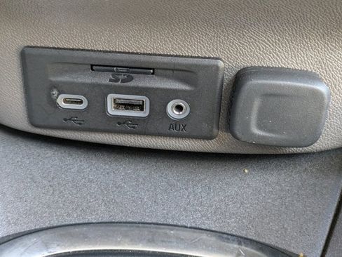 Used 2024 Chevrolet Malibu LT image 26