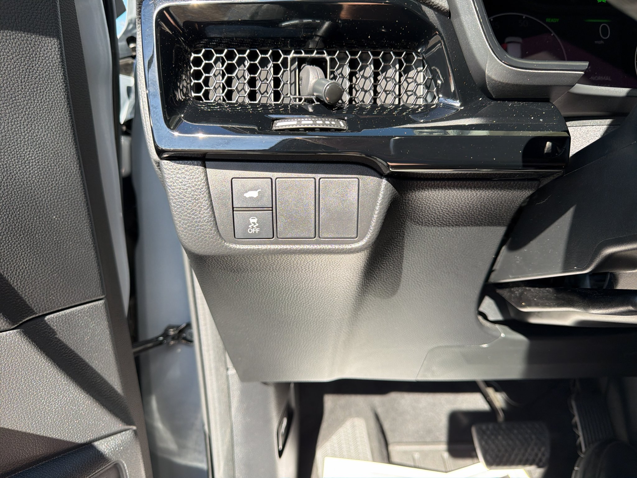 Used 2024 Honda CR-V Sport Touring image 25