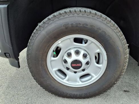 New 2024 GMC Sierra 2500 Pro w/ Convenience Package image 10