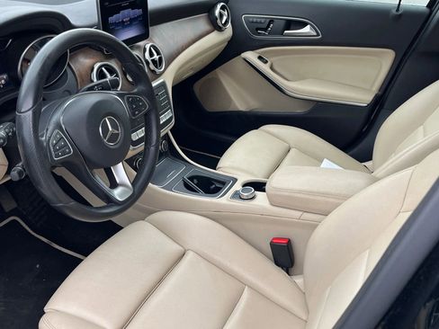 Used 2018 Mercedes-Benz GLA 250 4MATIC image 15