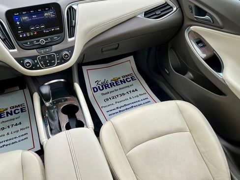 Used 2024 Chevrolet Malibu LT image 17