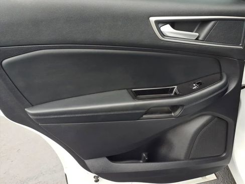 Used 2019 Ford Edge SEL w/ Equipment Group 201A image 21