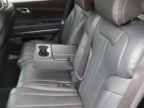 Used 2024 Genesis GV80 2.5T image 19