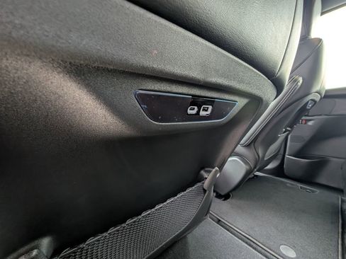 New 2026 Chrysler Pacifica Select w/ S Appearance Package image 38