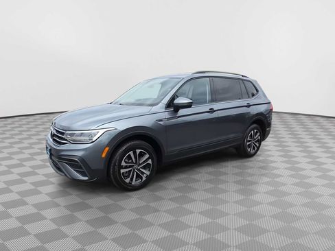 Used 2023 Volkswagen Tiguan S FWD image 4