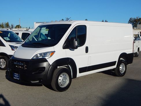 Used 2023 RAM ProMaster 2500 image 1