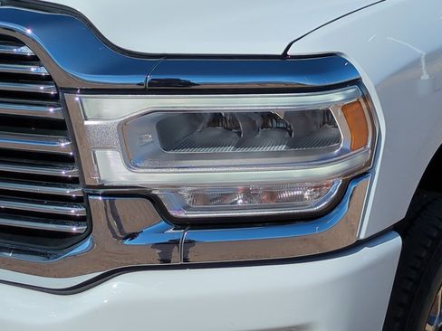 Used 2024 RAM 2500 Laramie w/ Safety Group image 10