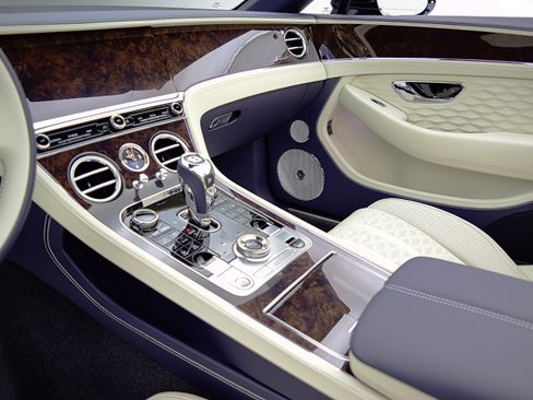 Used 2025 Bentley Continental GT Speed AWD/4WD image 36