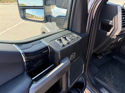 Used 2021 Ford F350 Platinum w/ Tremor Off-Road Package image 22