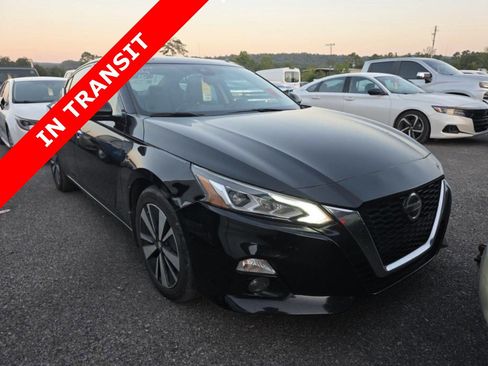 Used 2019 Nissan Altima 2.5 SL FWD image 5