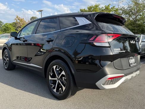 Certified 2025 Kia Sportage EX FWD image 5