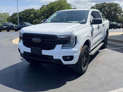 Used 2025 Ford Ranger XLT w/ Equipment Group 301A High AWD/4WD image 2