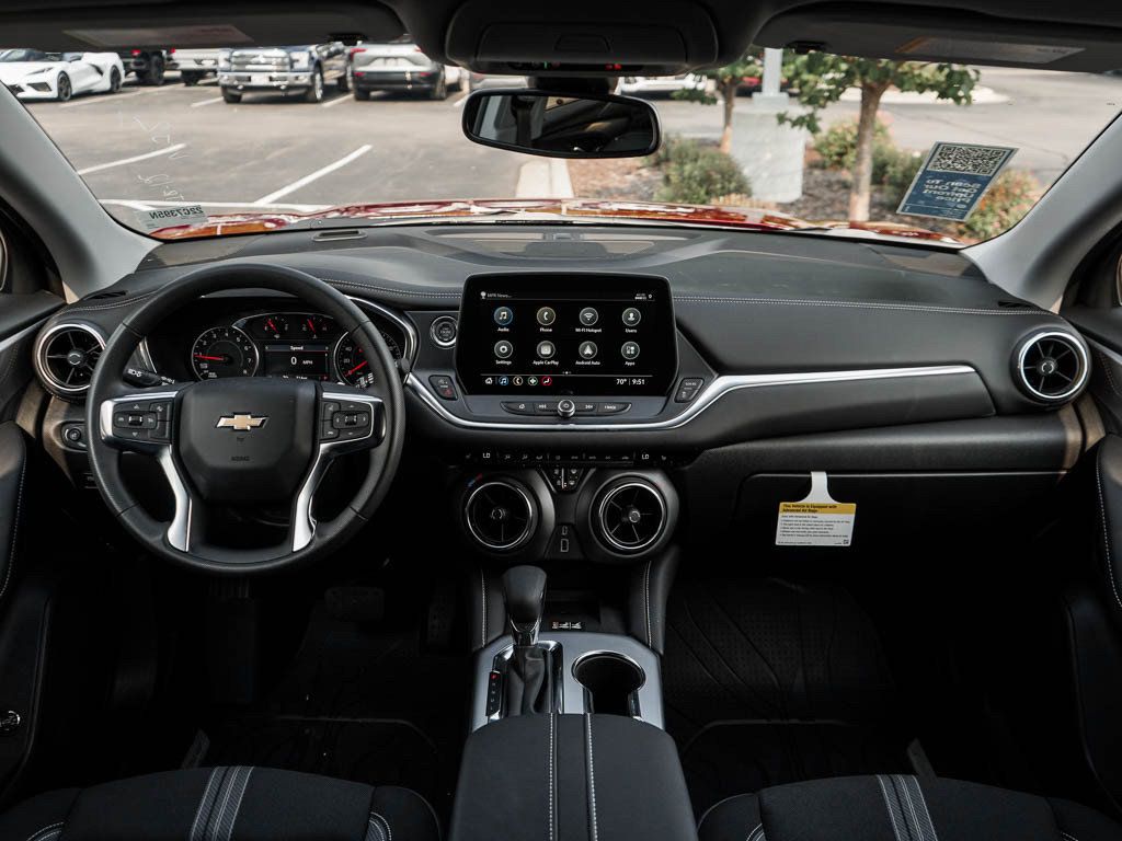 New 2026 Chevrolet Blazer LT w/ Convenience Package AWD/4WD image 13