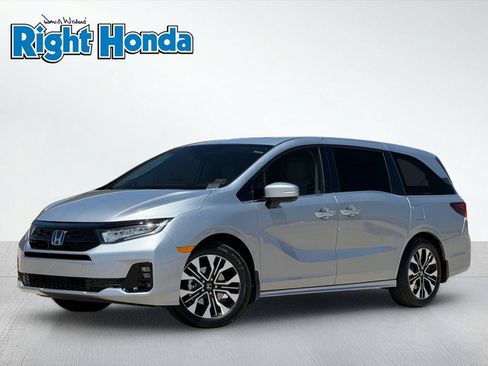 New 2026 Honda Odyssey Elite image 2