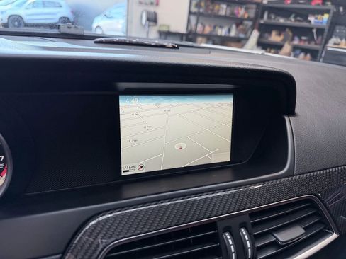 Used 2013 Mercedes-Benz C 63 AMG Sedan w/ AMG Development Pkg image 22