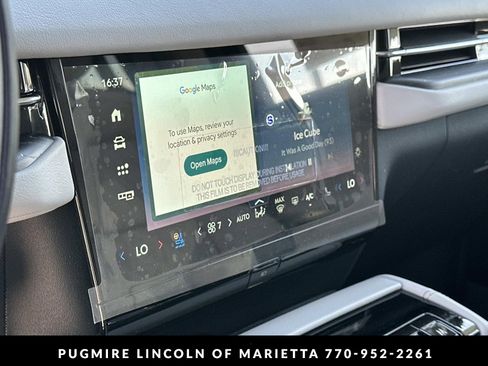 New 2026 Lincoln Navigator Black Label w/ Black Label Special Edition AWD/4WD image 19
