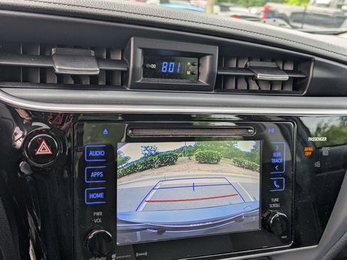Used 2017 Toyota Corolla LE w/ LE Premium Package w/Moonroof FWD image 23