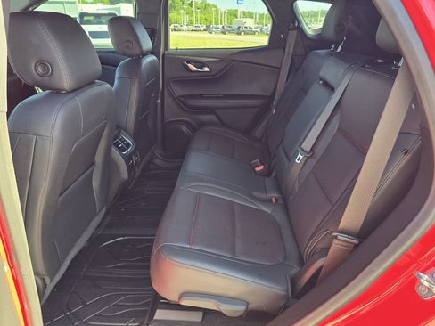 Used 2021 Chevrolet Blazer RS w/ Enhanced Convenience Package AWD/4WD image 11