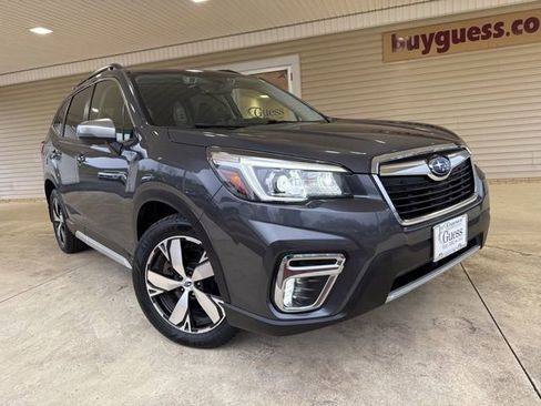 Used 2020 Subaru Forester Touring image 2