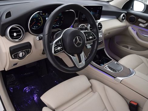 Used 2022 Mercedes-Benz GLC 300 image 21
