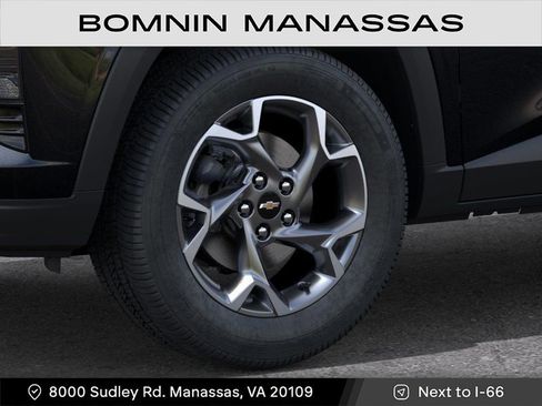 New 2026 Chevrolet Trax LT FWD image 9