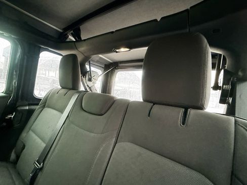 Used 2023 Jeep Wrangler Sport image 28