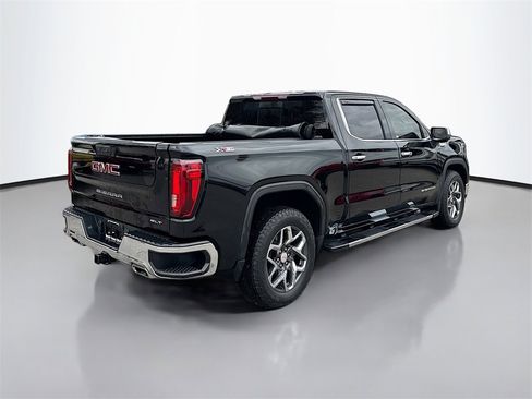 Used 2023 GMC Sierra 1500 SLT image 7