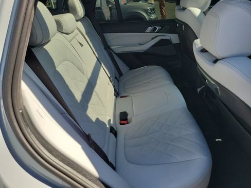 Used 2024 BMW X5 sDrive40i w/ M Sport Package RWD image 20