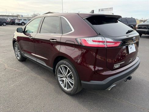 Used 2023 Ford Edge Titanium w/ Class II Trailer Tow Package AWD/4WD image 3