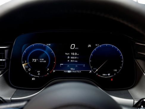 New 2025 Maserati Grecale GT image 24