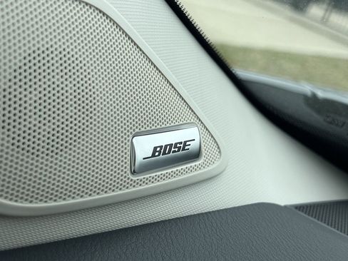 New 2026 Nissan Pathfinder SL image 12