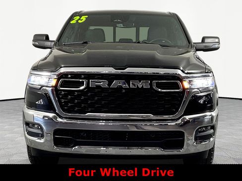 Used 2025 RAM 1500 Big Horn AWD/4WD image 2