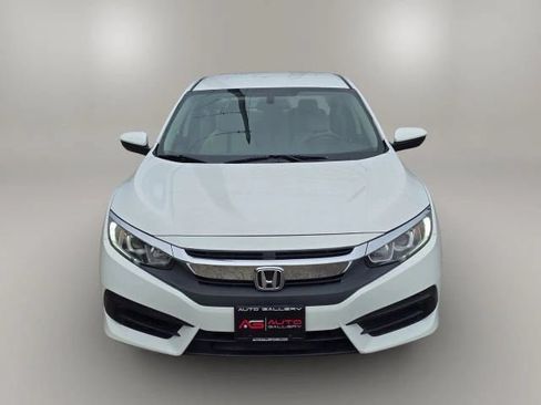 Used 2018 Honda Civic LX image 2