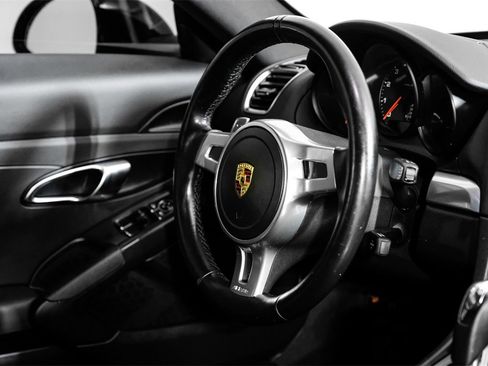 Used 2015 Porsche Cayman image 10