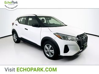 Used 2024 Nissan Kicks S image 1