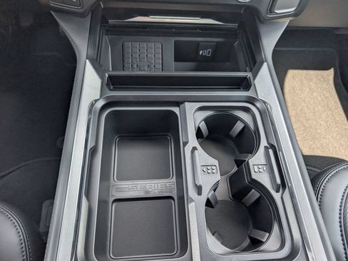 New 2026 Ford F350 Platinum w/ Tremor Off-Road Package AWD/4WD image 17