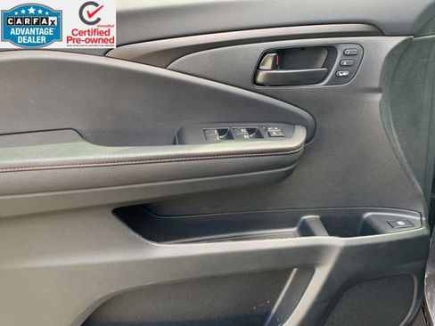 Used 2025 Honda Ridgeline TrailSport image 16